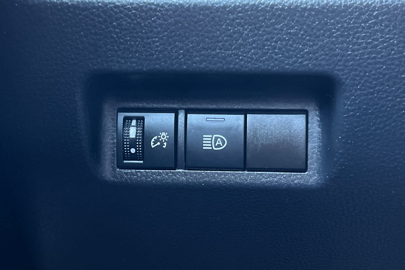 Thumbnail: 2024 Toyota RAV4 - 30