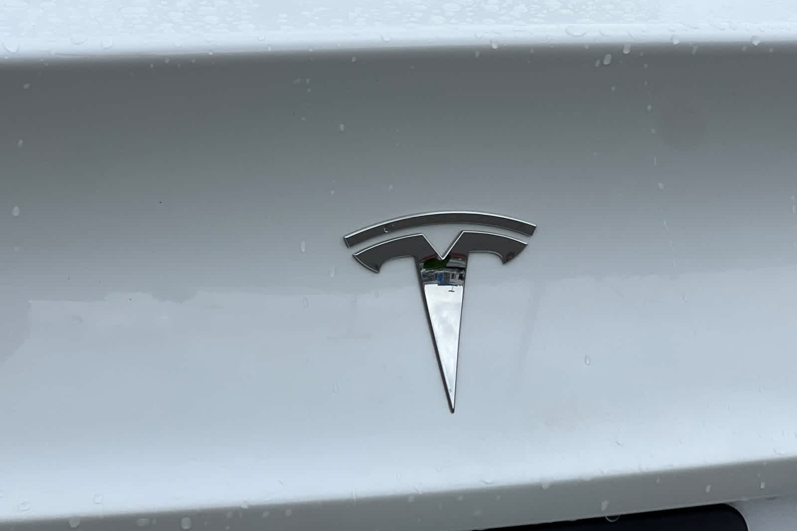 Thumbnail: 2018 Tesla Model 3 - 29
