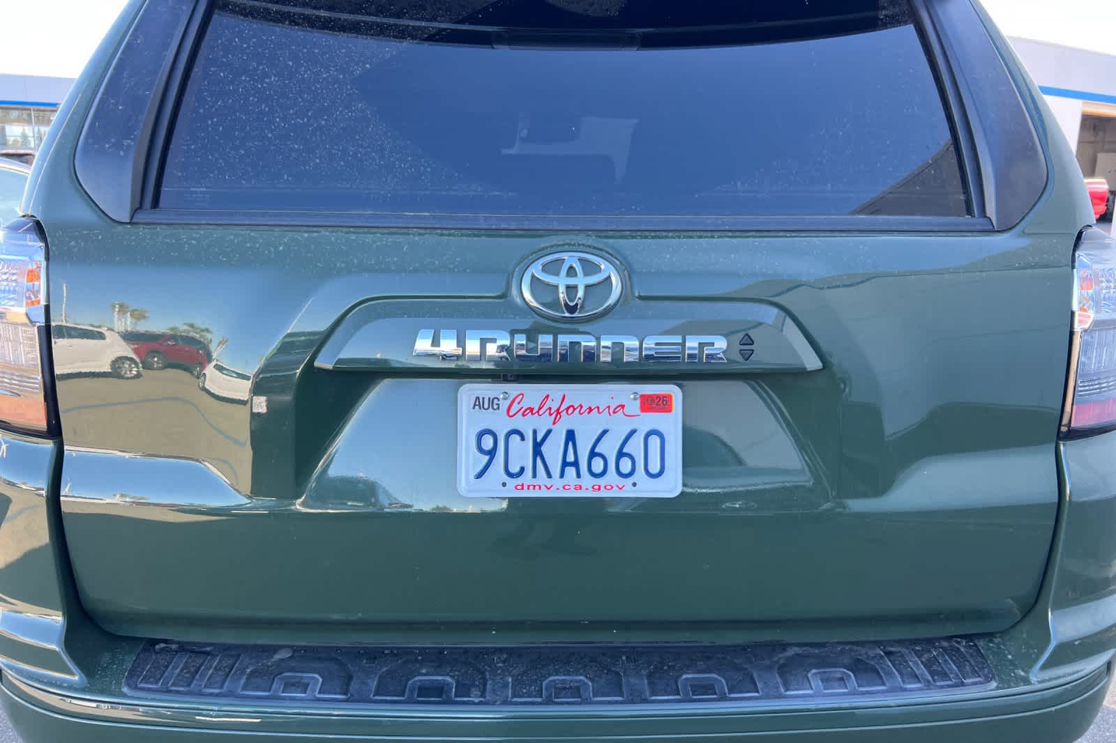 Thumbnail: 2022 Toyota 4Runner - 16