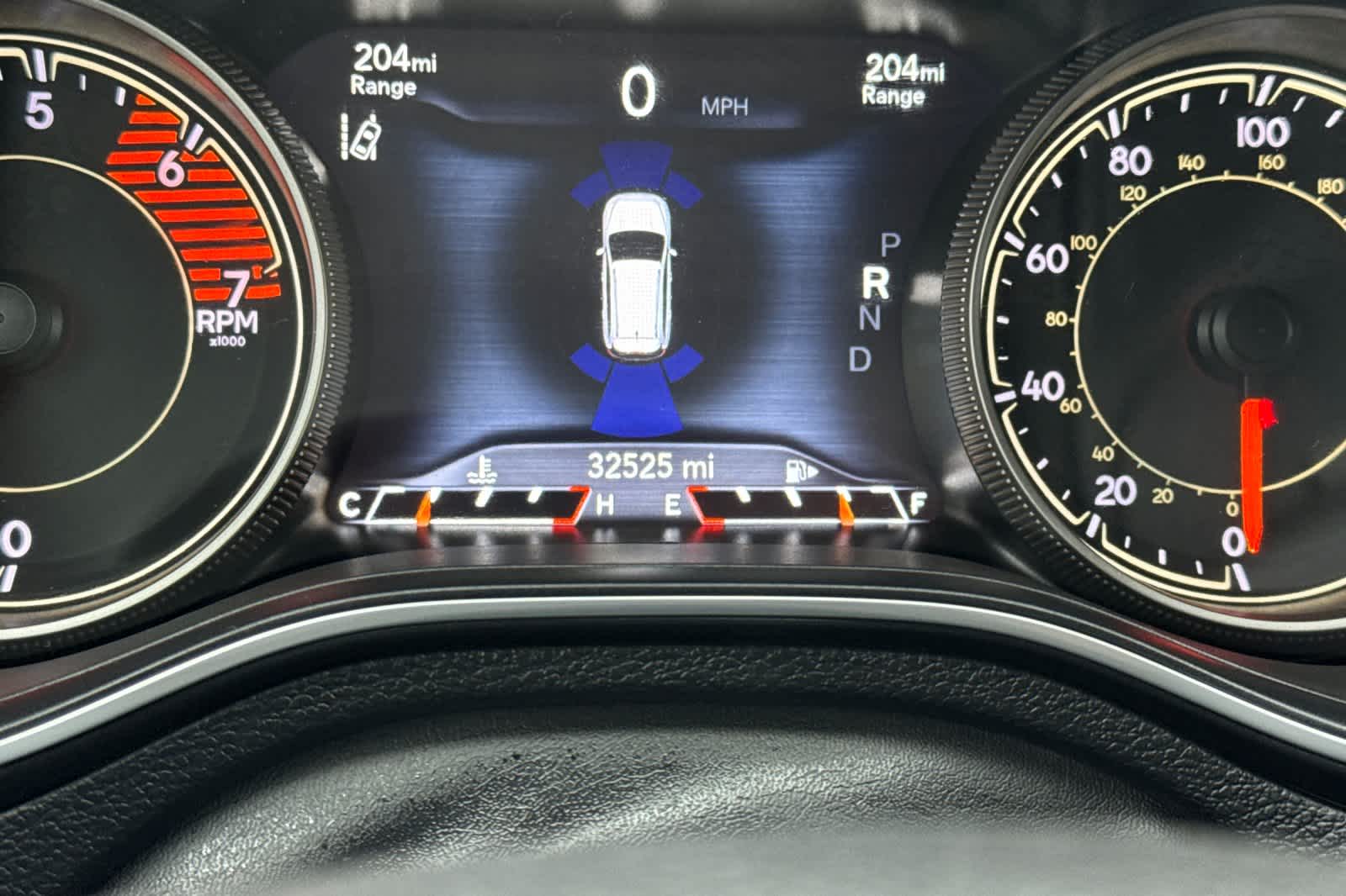 Thumbnail: 2020 Jeep Cherokee - 28