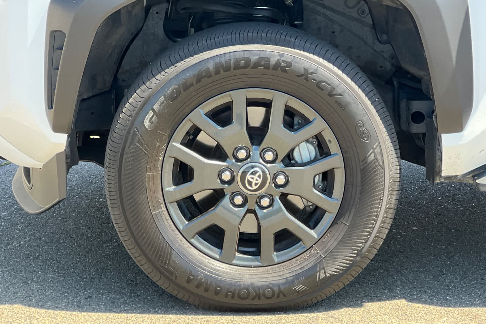 Thumbnail: 2025 Toyota 4Runner - 31