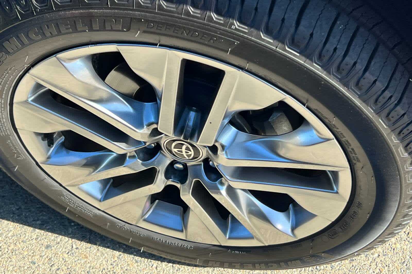 2021 Toyota RAV4 Limited 12