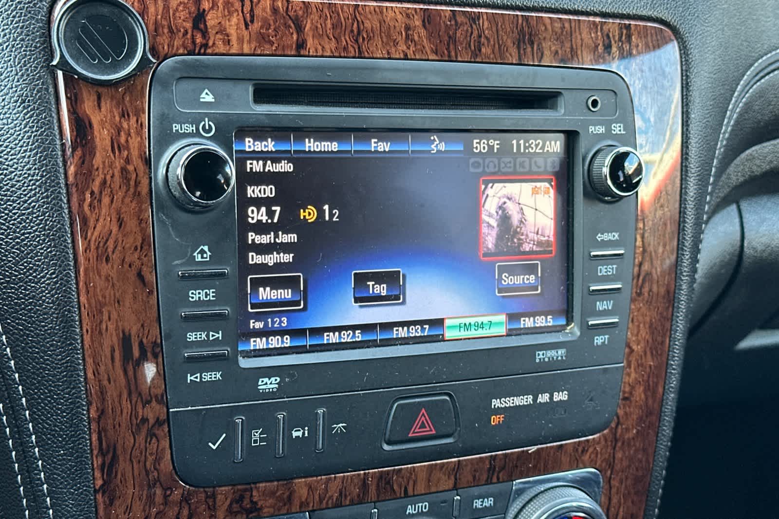 Thumbnail: 2013 Chevrolet Traverse - 21