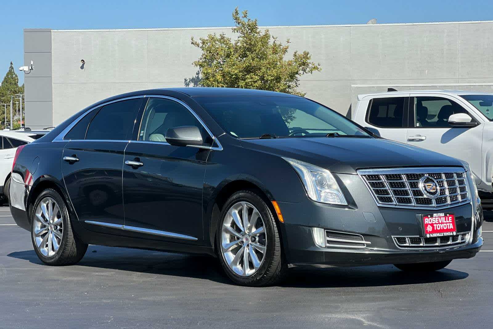Thumbnail: 2013 Cadillac XTS - 5