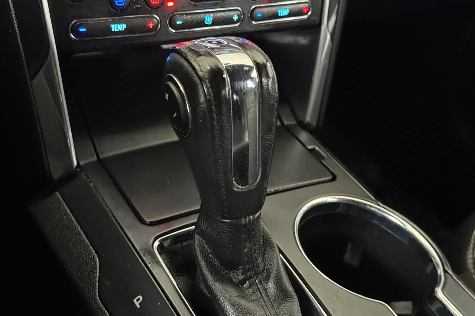 Thumbnail: 2019 Ford Explorer - 23