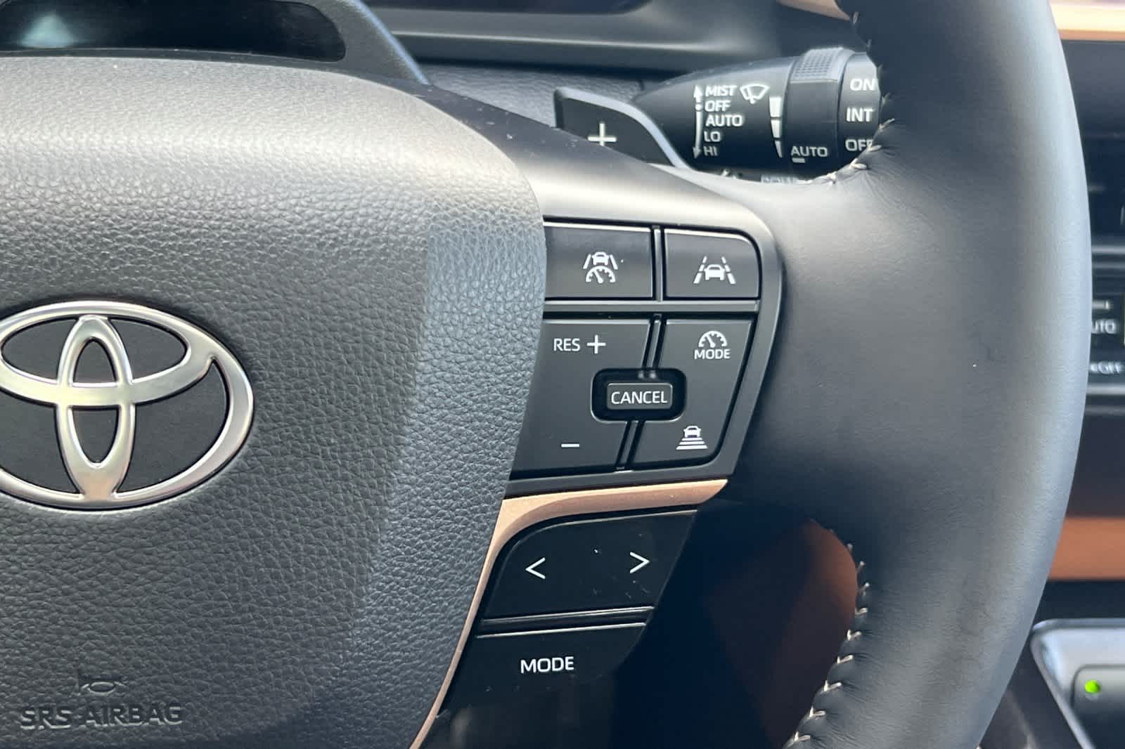 Thumbnail: 2025 Toyota Crown Signia - 28