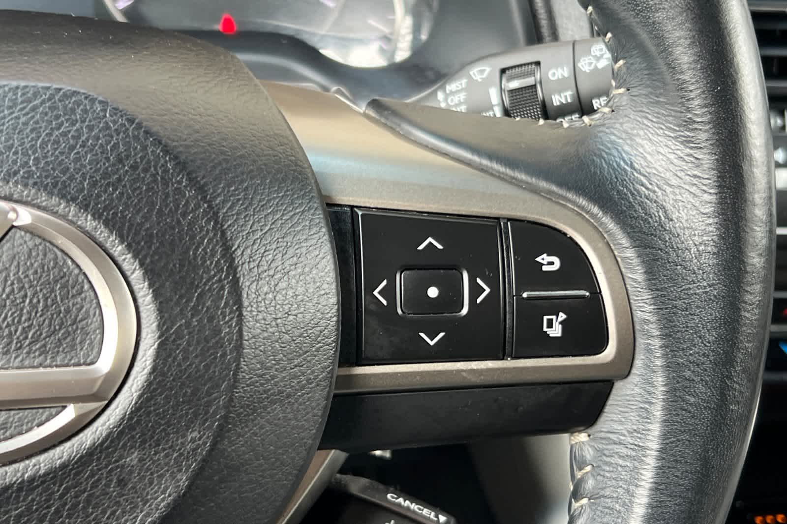 Thumbnail: 2016 Lexus RX - 27