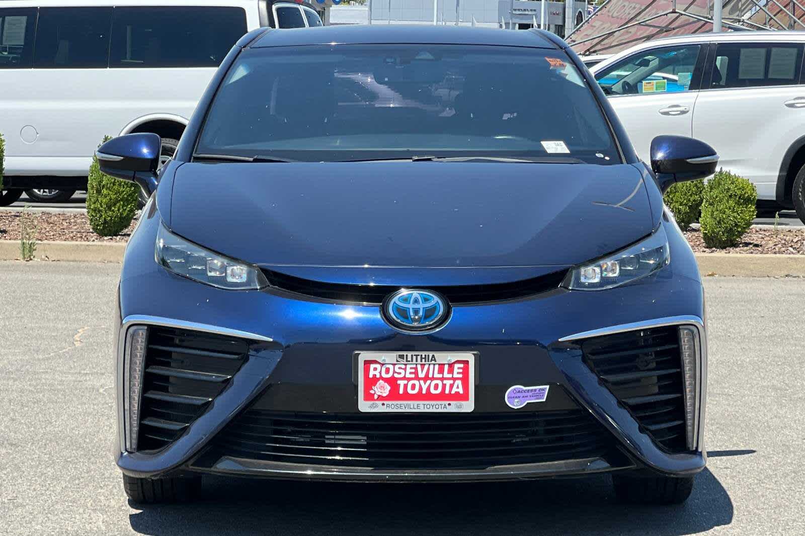 Thumbnail: 2018 Toyota Mirai - 10