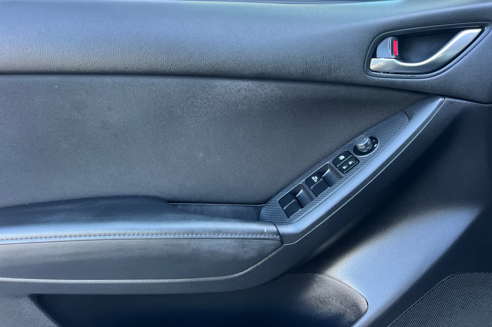 Thumbnail: 2016 Mazda CX-5 - 12