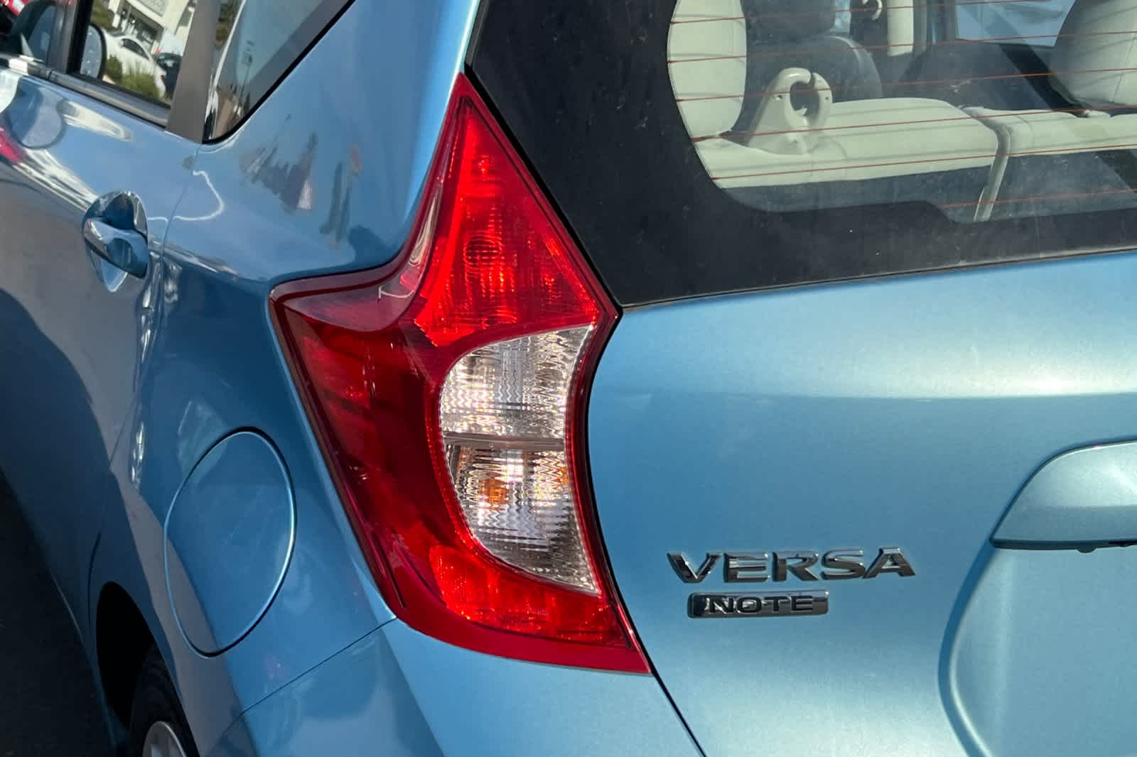Thumbnail: 2014 Nissan Versa Note - 15