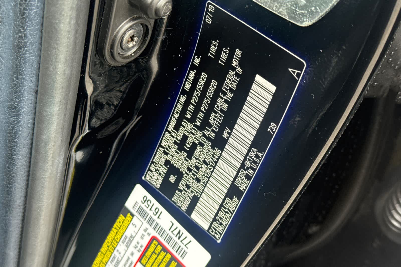 Thumbnail: 2019 Toyota Sequoia - 33