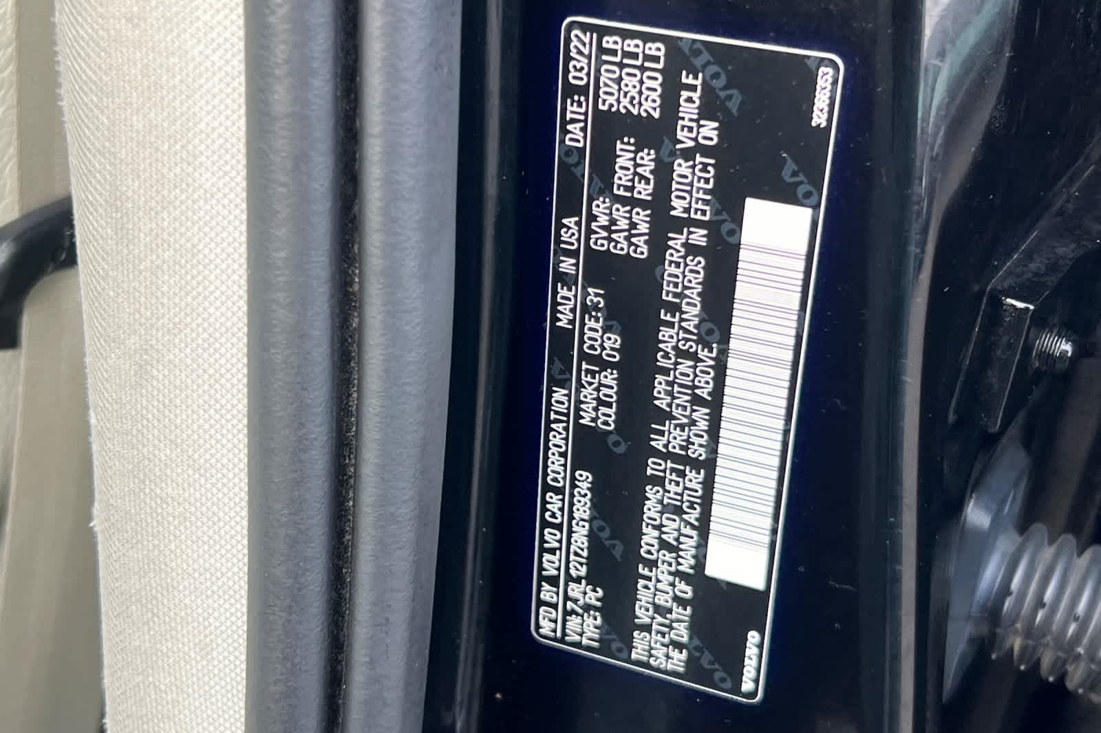 Thumbnail: 2022 Volvo S60 - 30