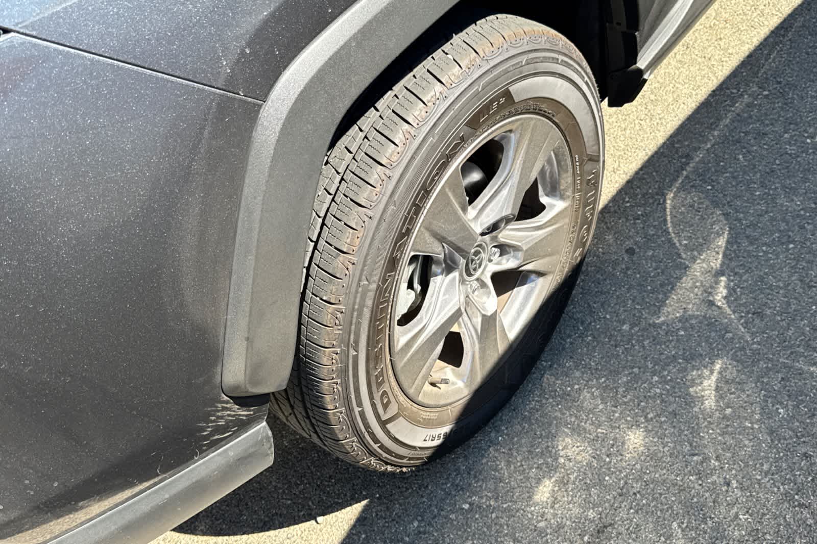 Thumbnail: 2025 Toyota RAV4 - 16