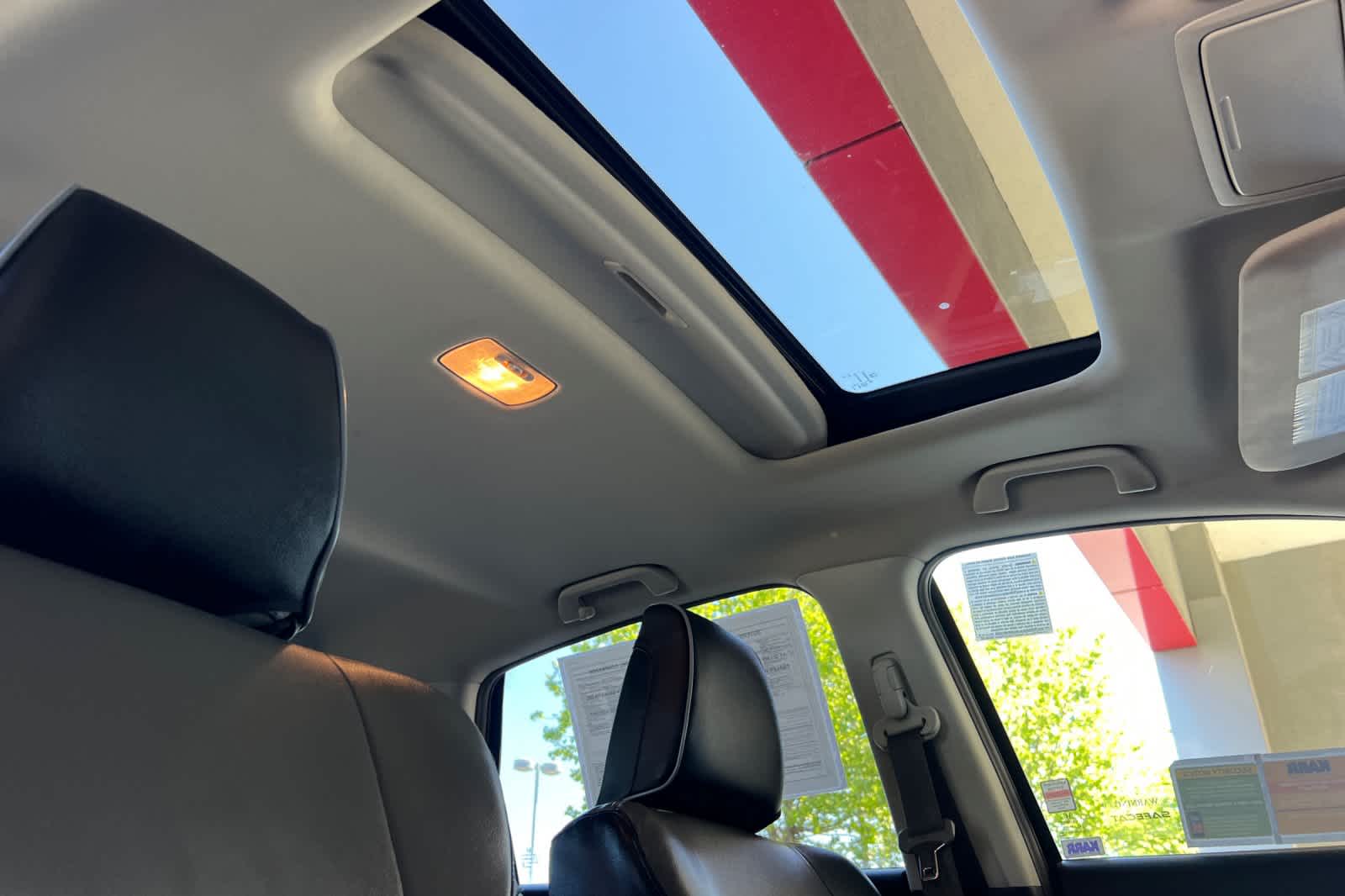 Thumbnail: 2016 Honda CR-V - 18