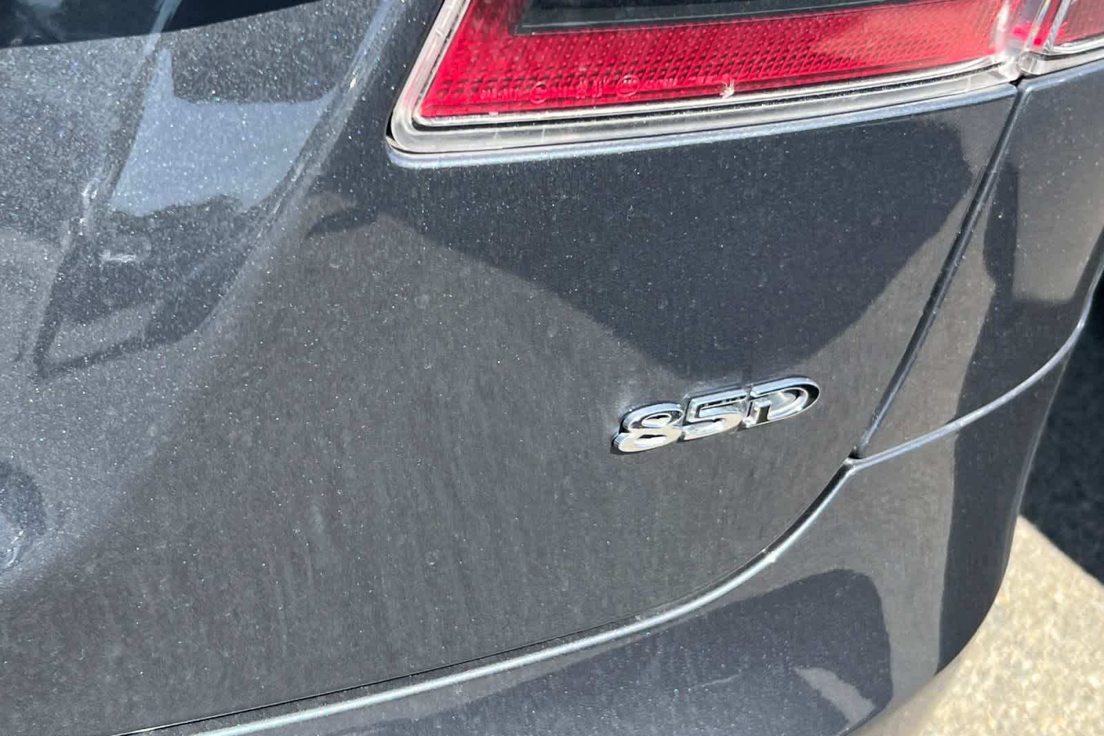 Thumbnail: 2015 Tesla Model S - 21