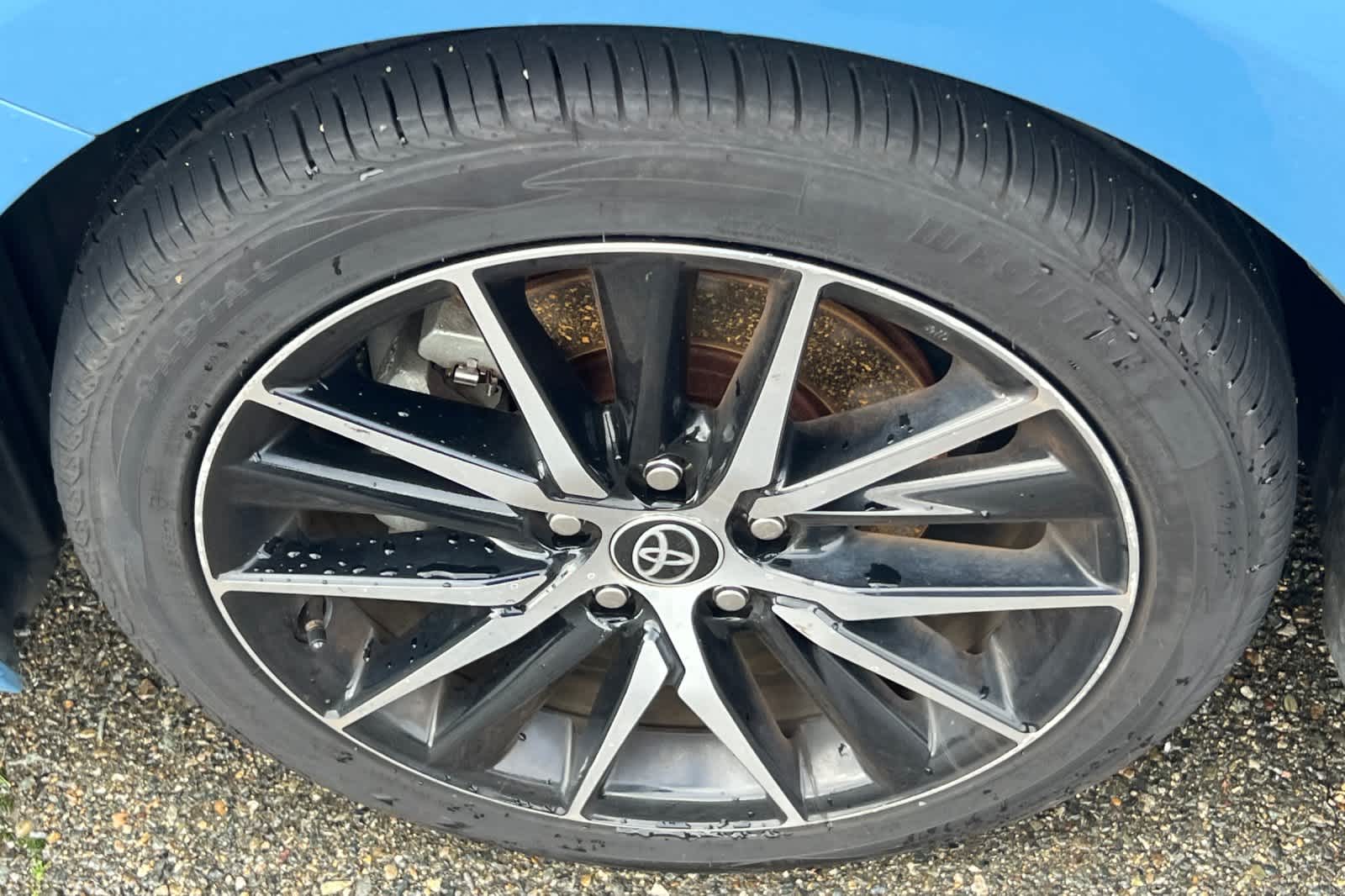 Thumbnail: 2023 Toyota Camry - 21