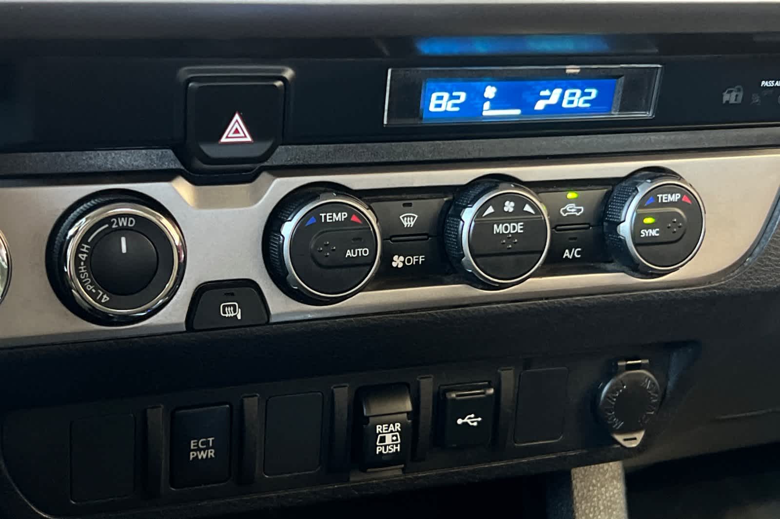 Thumbnail: 2023 Toyota Tacoma - 20