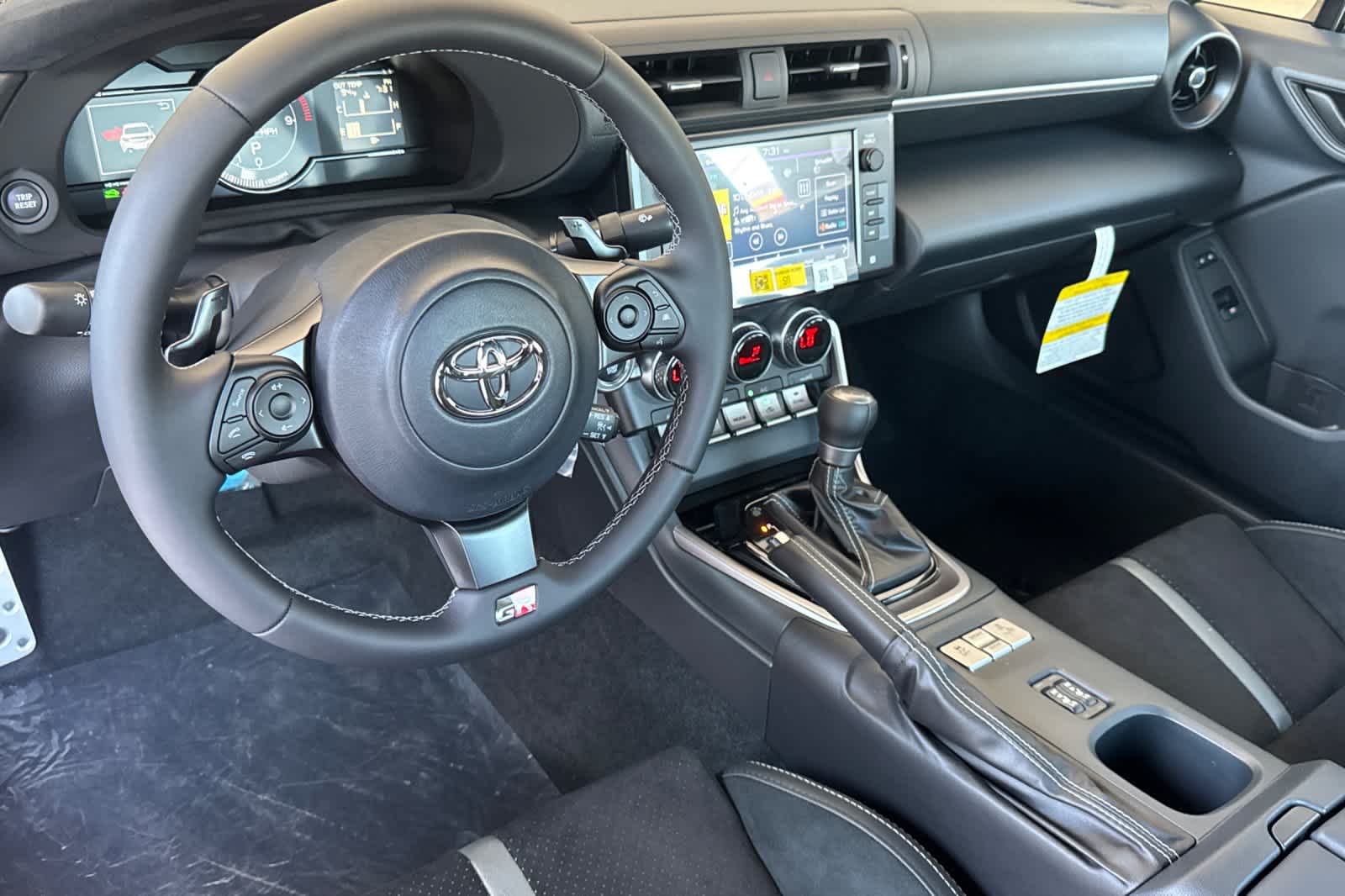 Thumbnail: 2026 Toyota GR86 - 3
