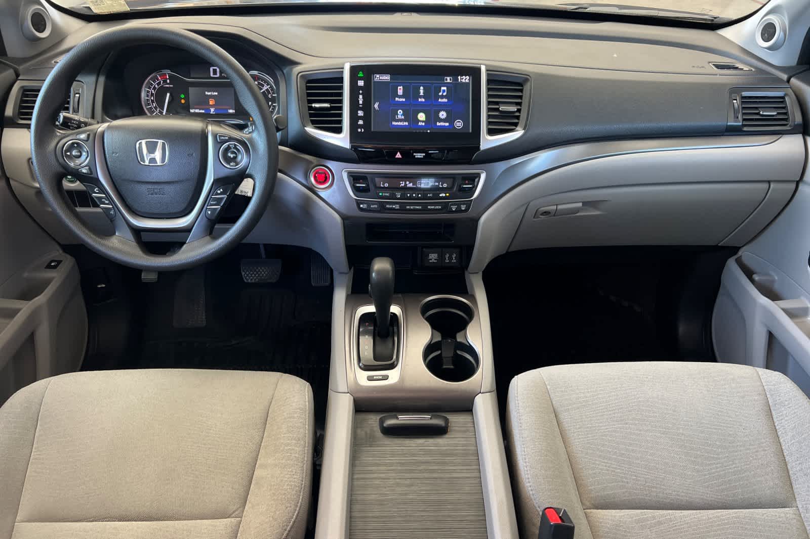 Thumbnail: 2016 Honda Pilot - 3