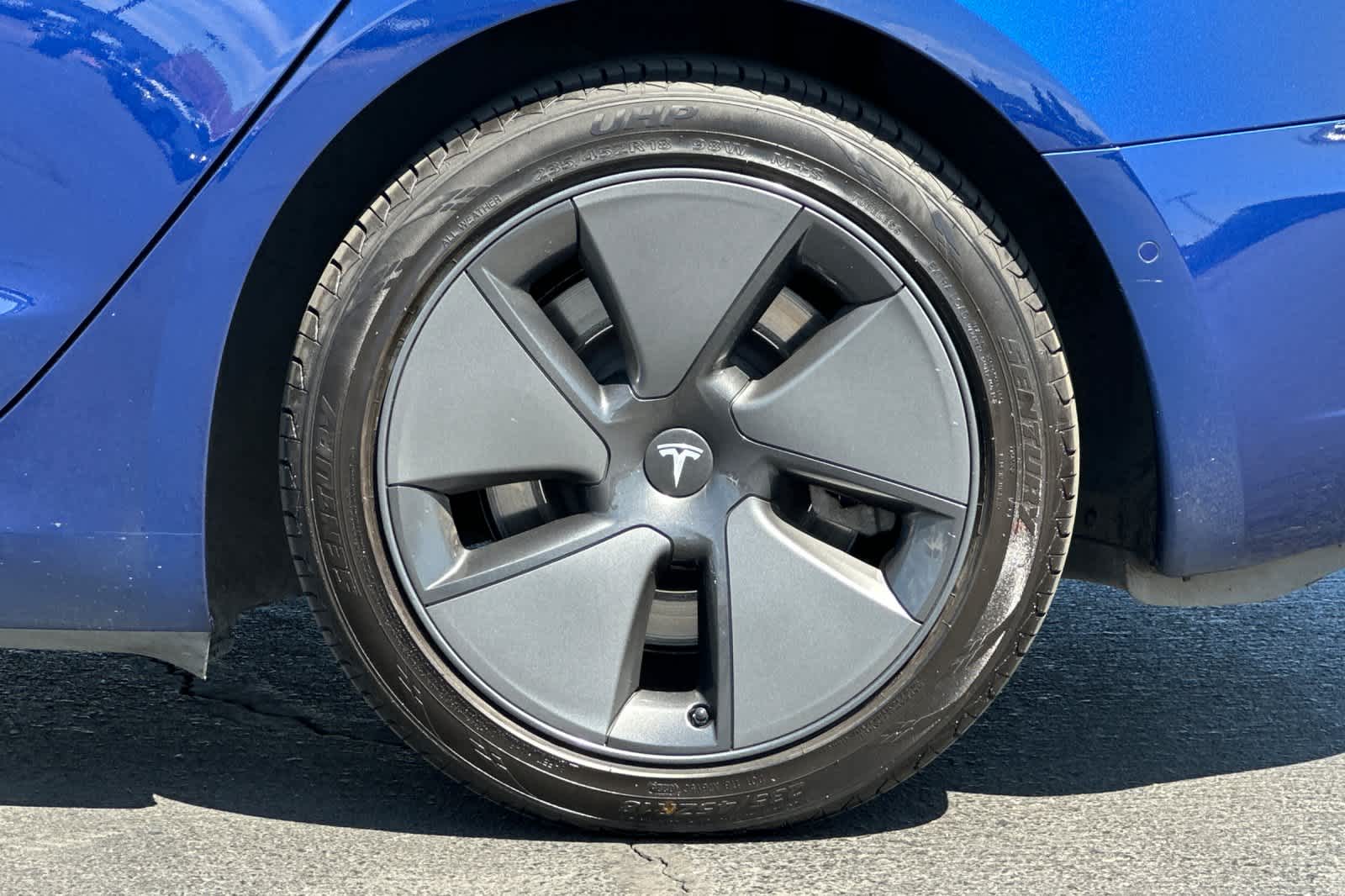Thumbnail: 2021 Tesla Model 3 - 30