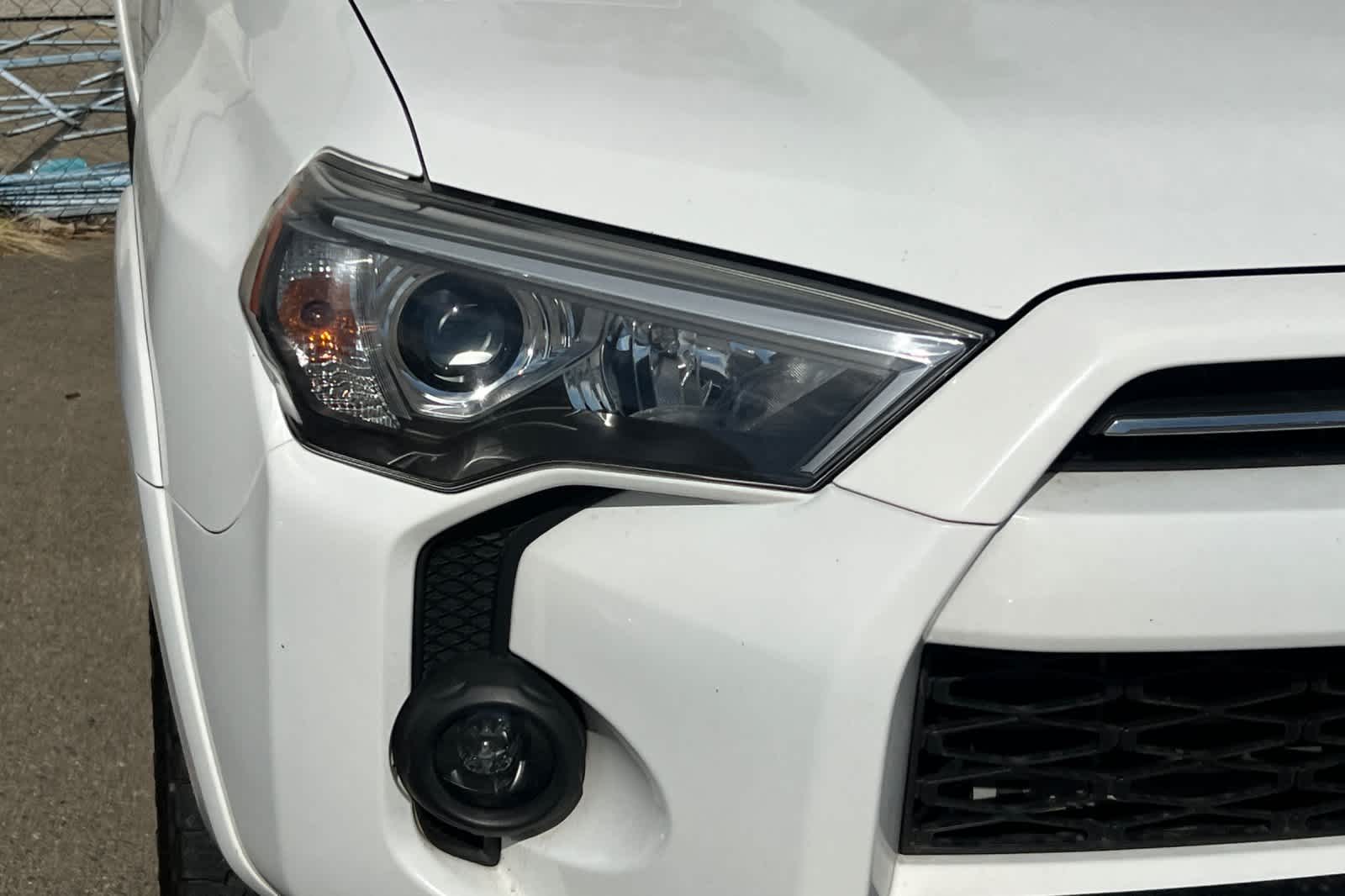 Thumbnail: 2021 Toyota 4Runner - 14