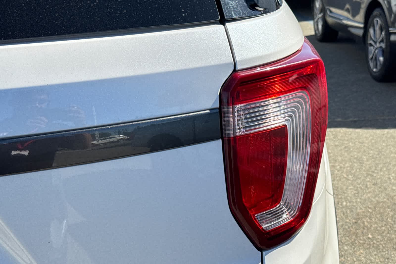 Thumbnail: 2018 Ford Explorer - 18