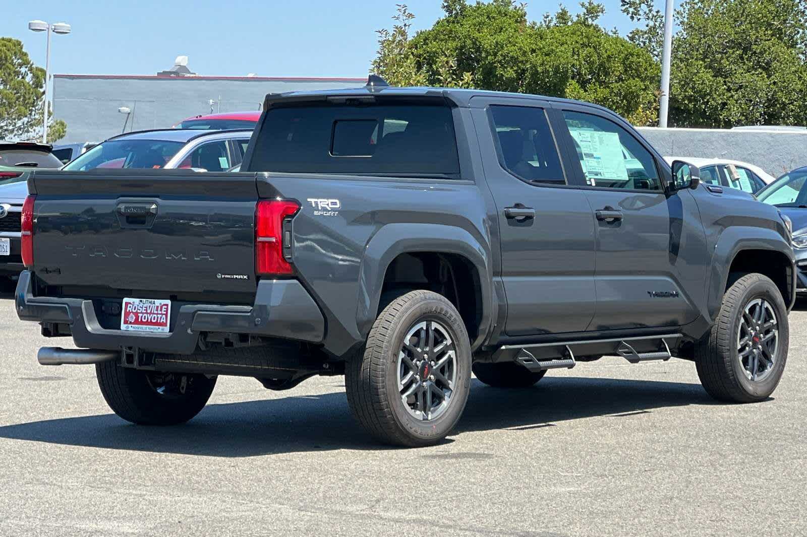 Thumbnail: 2025 Toyota Tacoma - 2