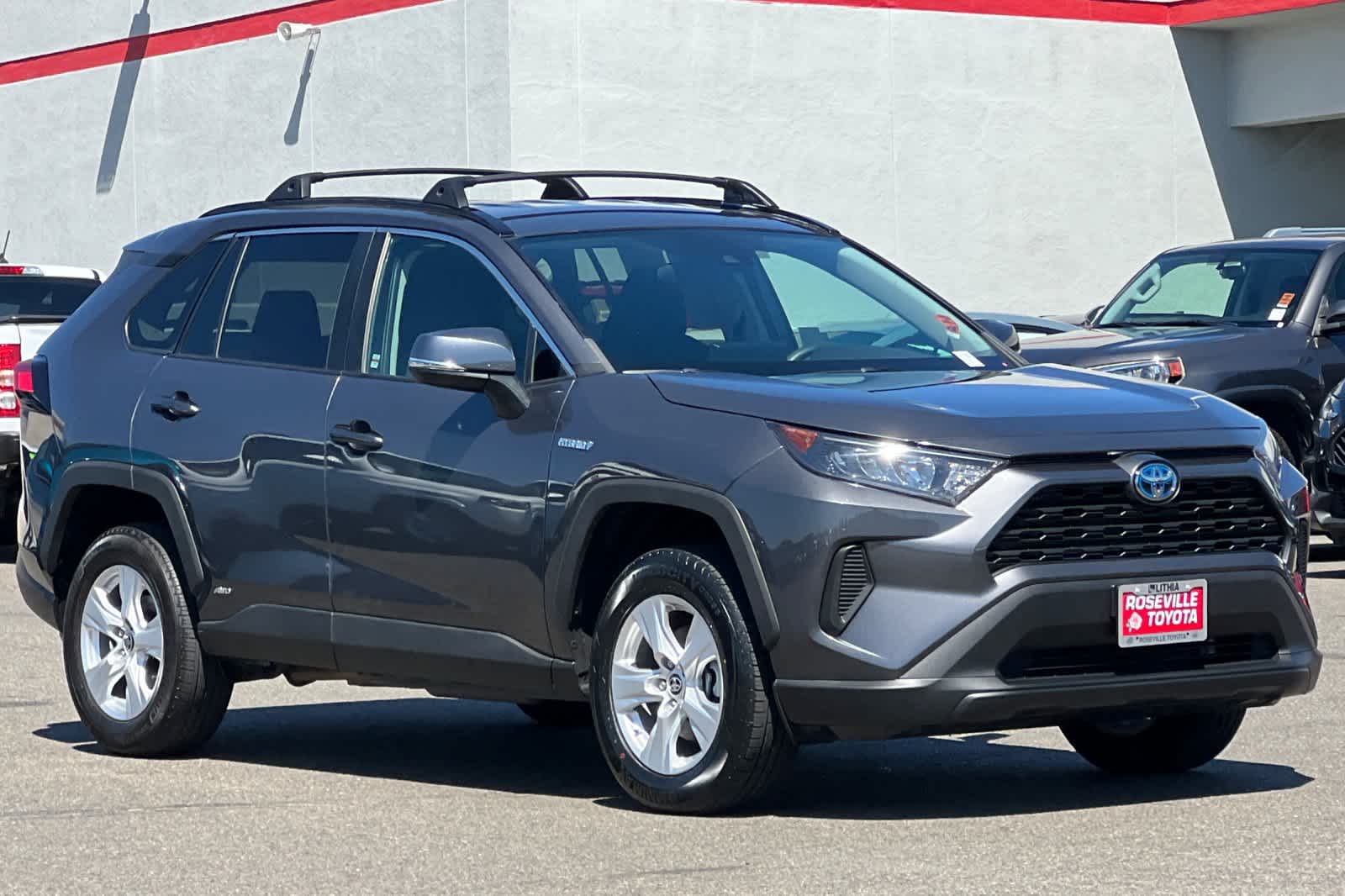 Thumbnail: 2021 Toyota RAV4 - 5