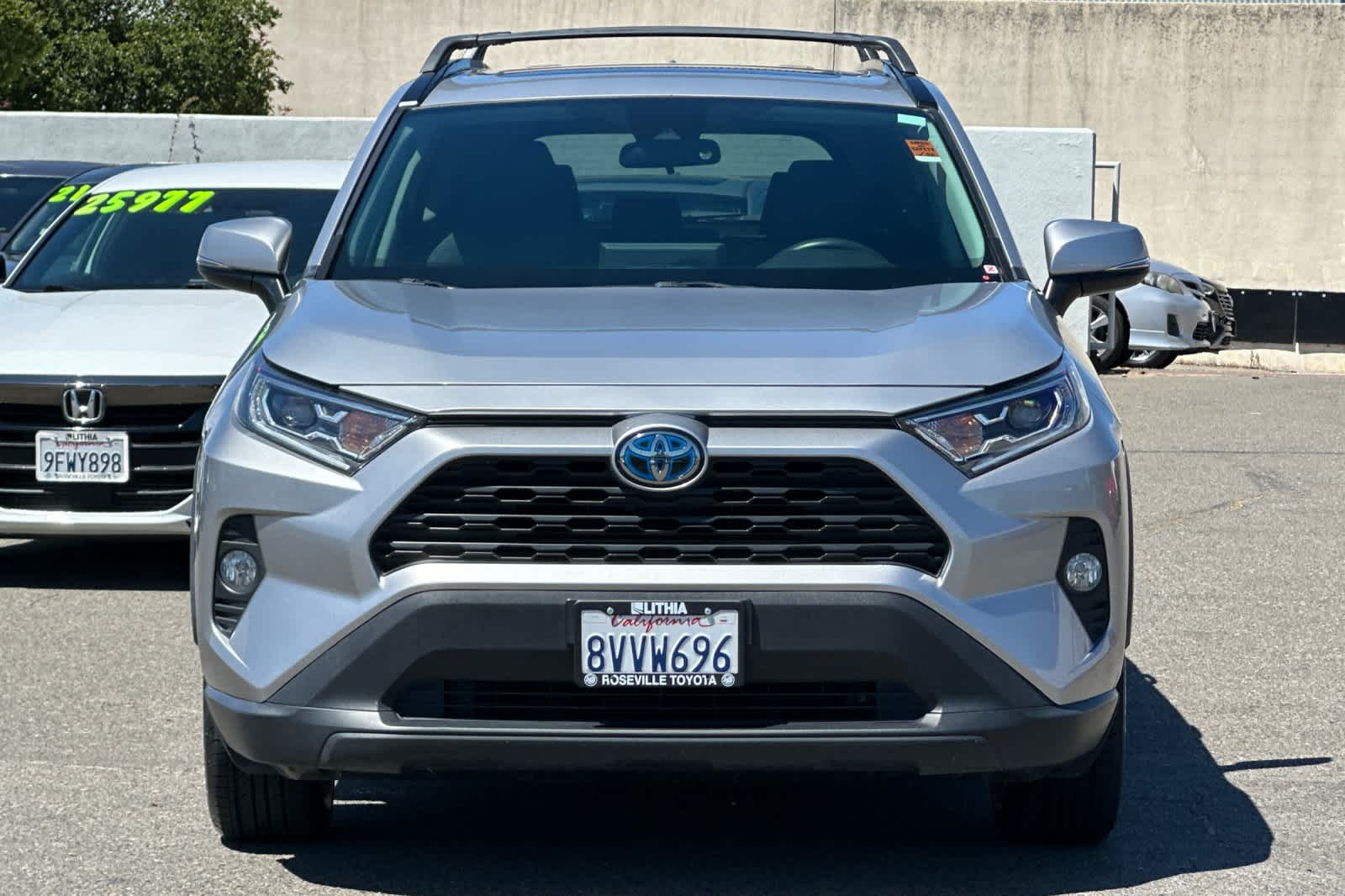 Thumbnail: 2021 Toyota RAV4 - 10