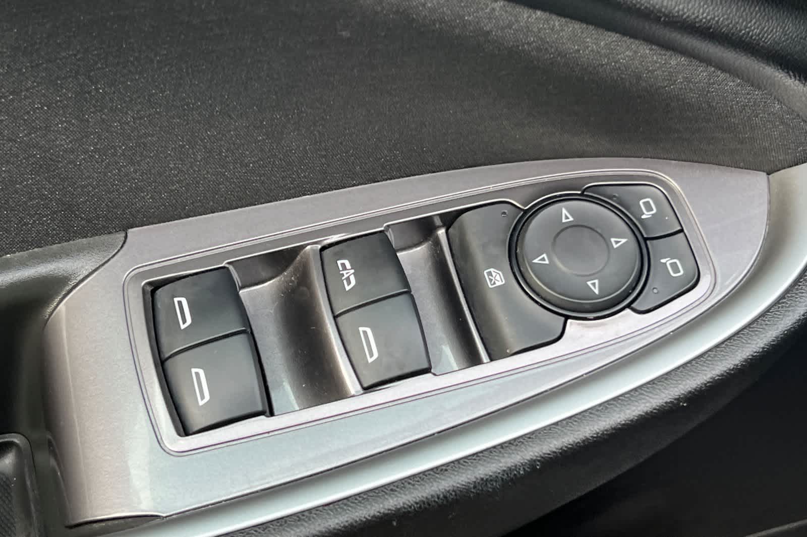 Thumbnail: 2023 Chevrolet Malibu - 13