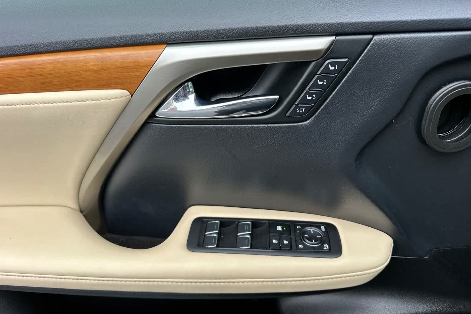 Thumbnail: 2022 Lexus RX - 12