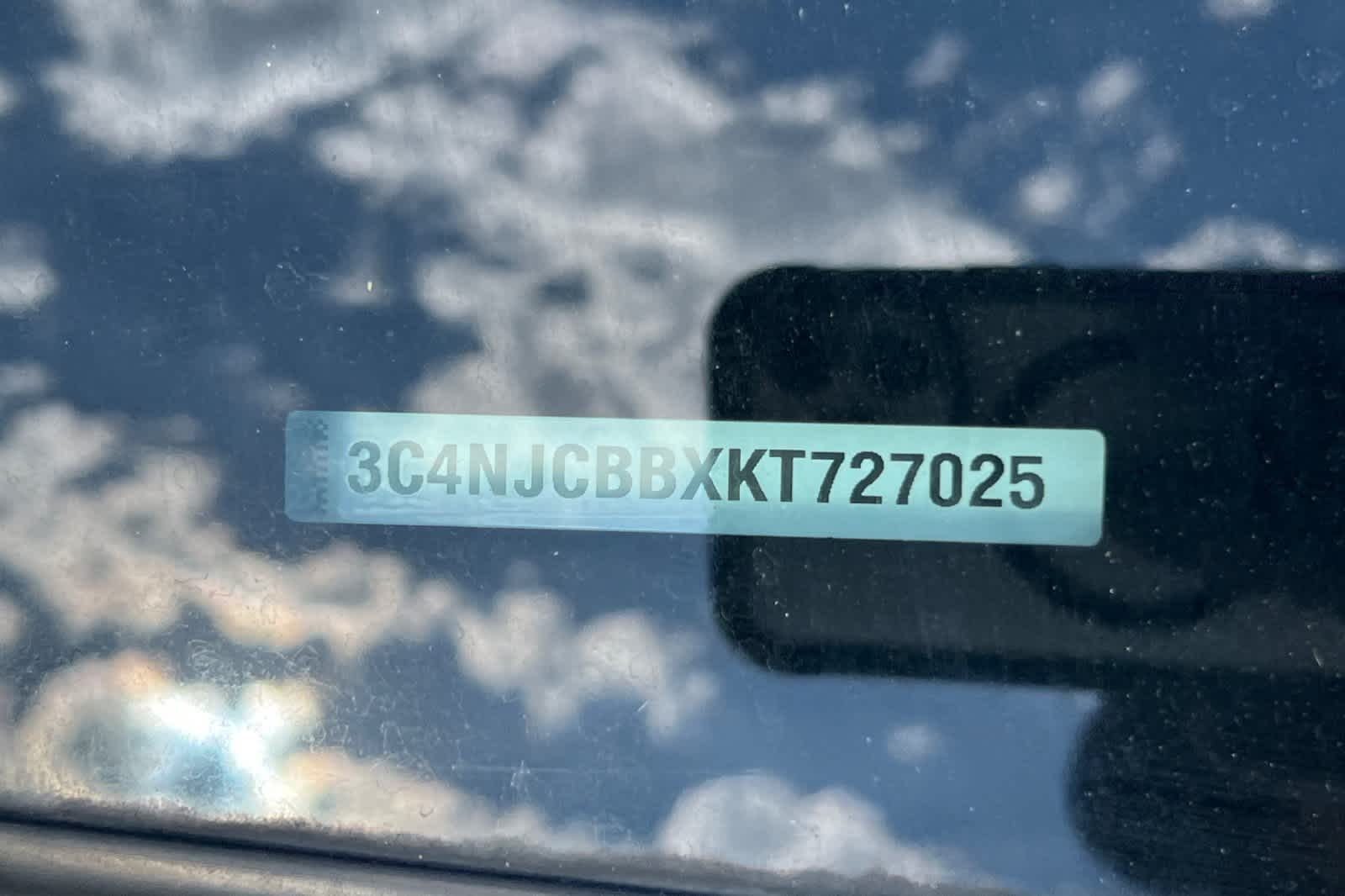 Thumbnail: 2019 Jeep Compass - 22