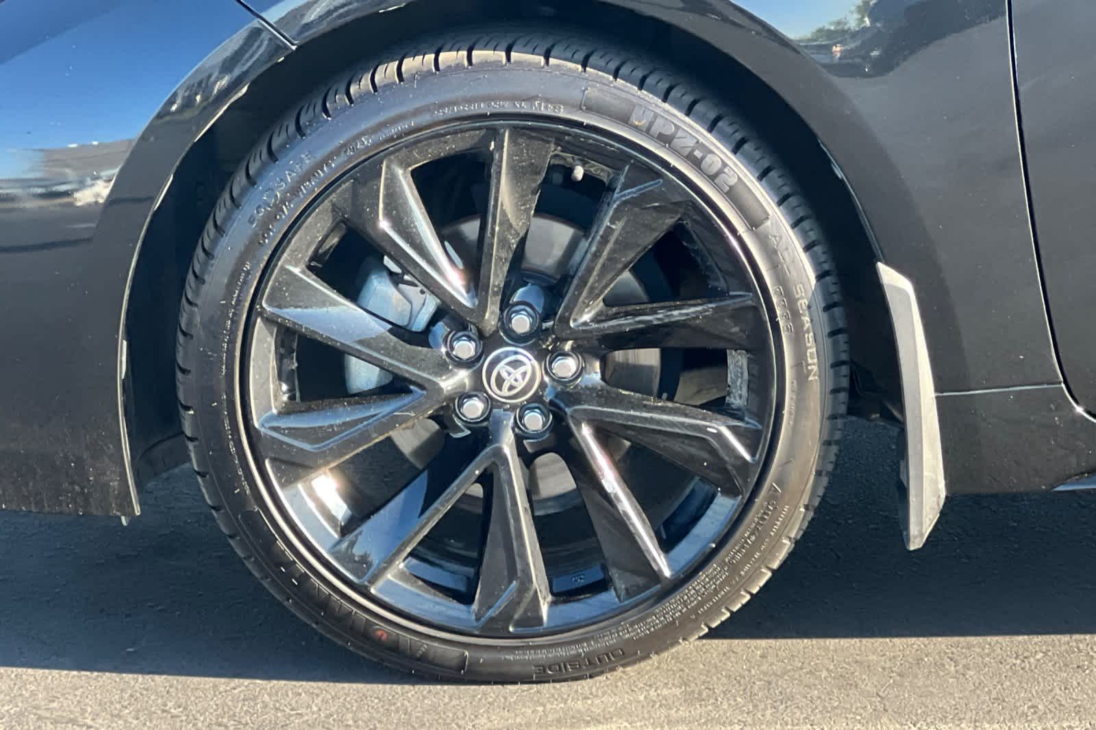 Thumbnail: 2022 Toyota Corolla - 28