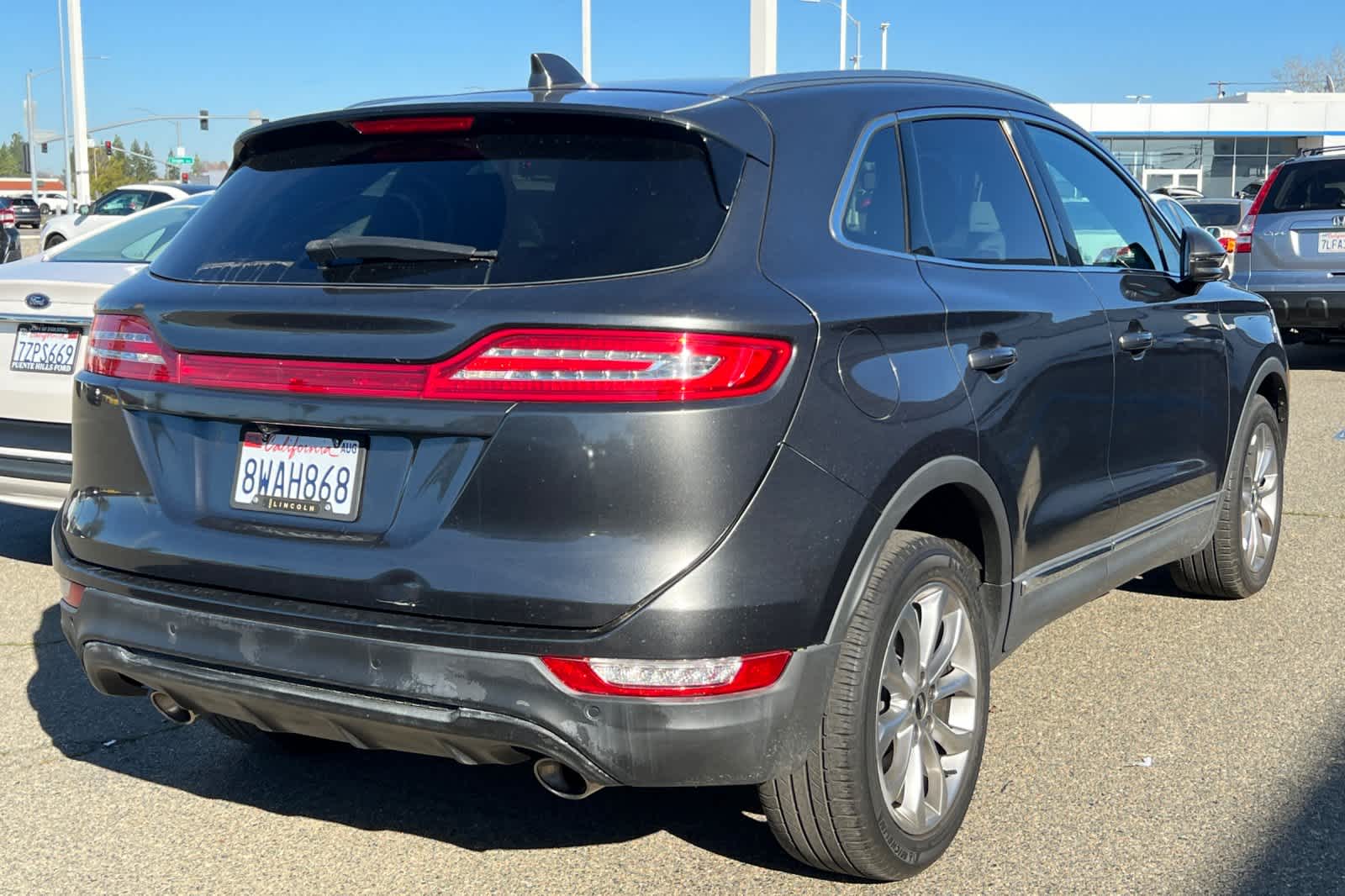Thumbnail: 2018 Lincoln MKC - 2