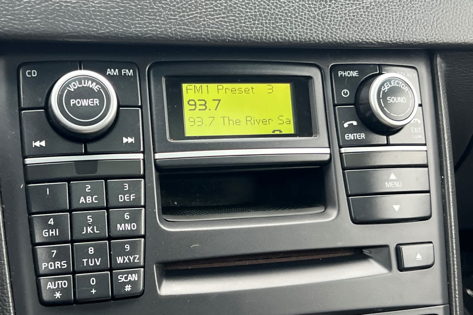 Thumbnail: 2012 Volvo XC90 - 22