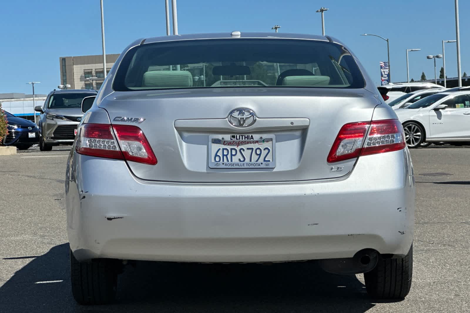 Thumbnail: 2011 Toyota Camry - 8
