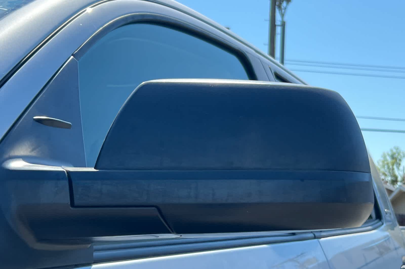 Thumbnail: 2016 Toyota Tundra - 20