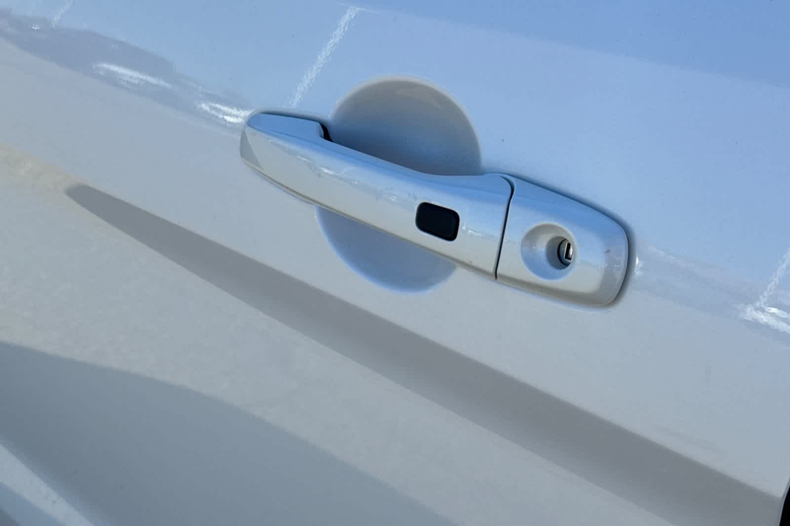 Thumbnail: 2018 Ford Explorer - 7