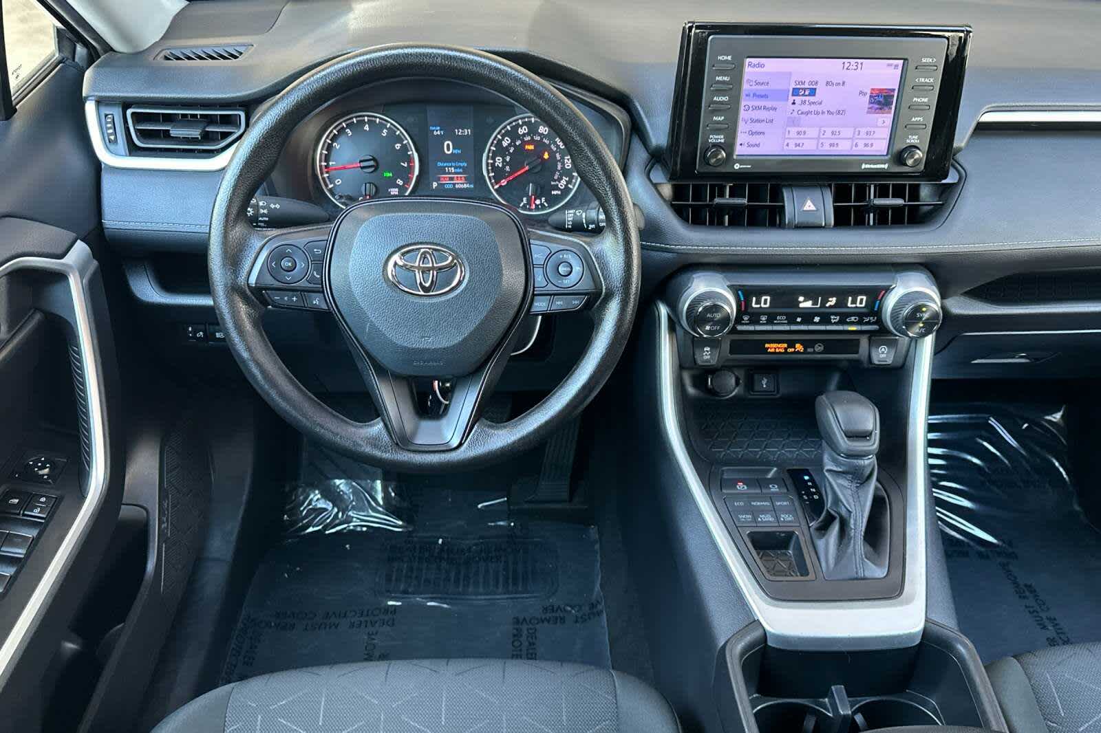 Thumbnail: 2022 Toyota RAV4 - 15