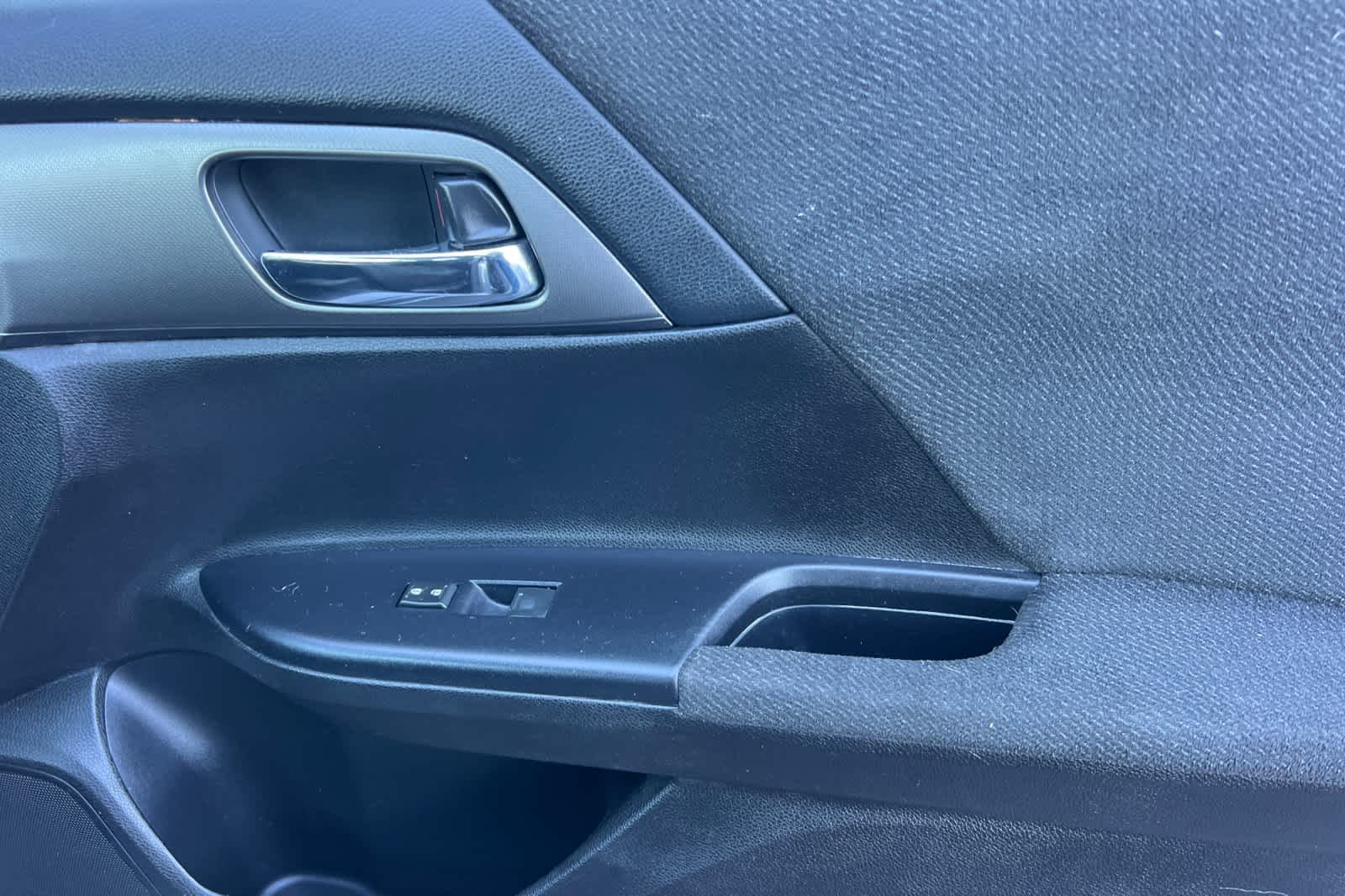 Thumbnail: 2013 Honda Accord - 18