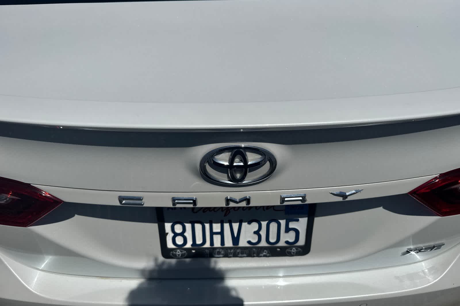 2018 Toyota Camry XSE 16
