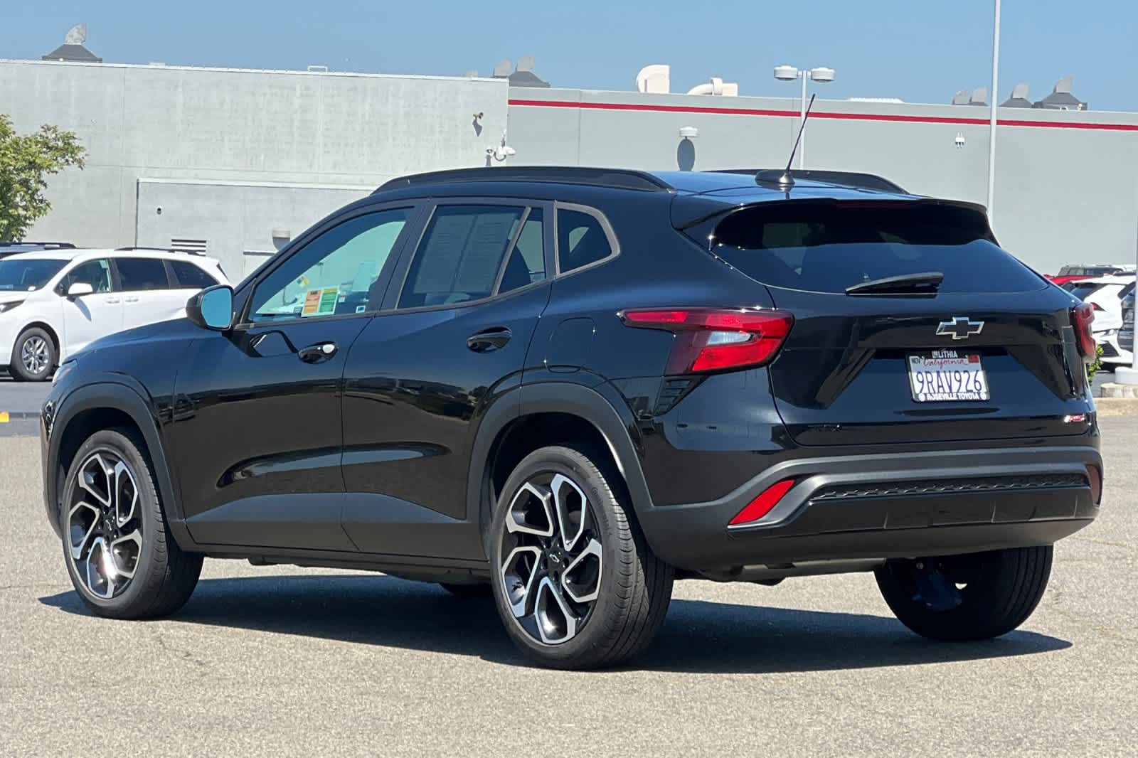 Thumbnail: 2024 Chevrolet Trax - 7