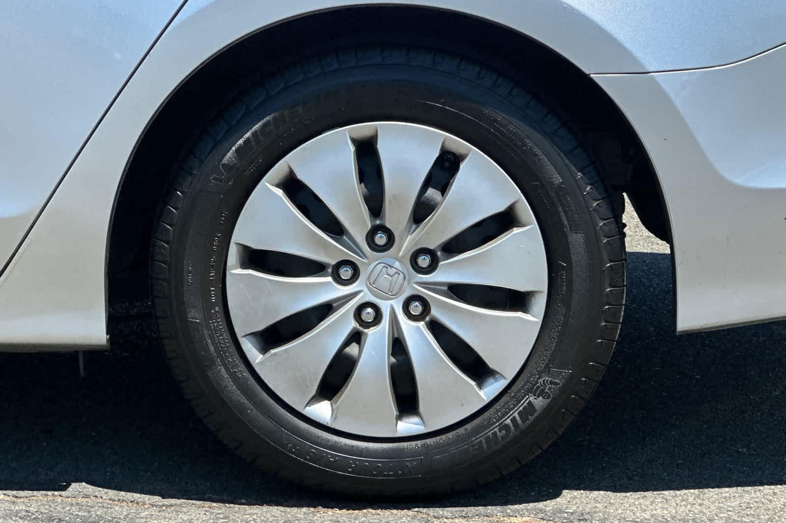 Thumbnail: 2012 Honda Accord - 28