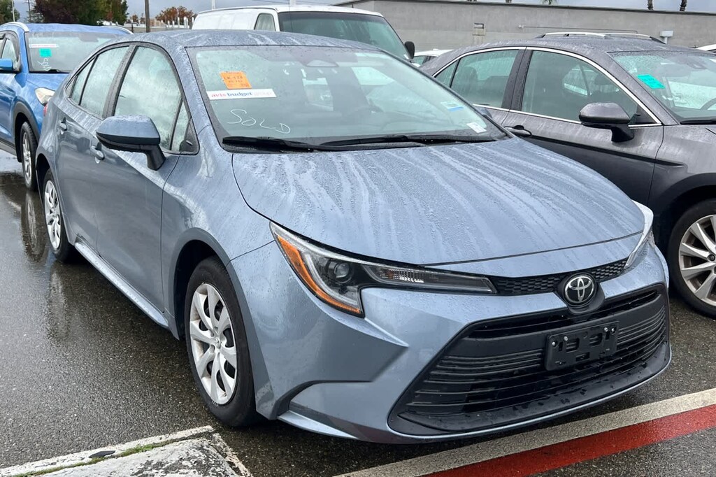 Used 2024 Toyota Corolla LE Sedan