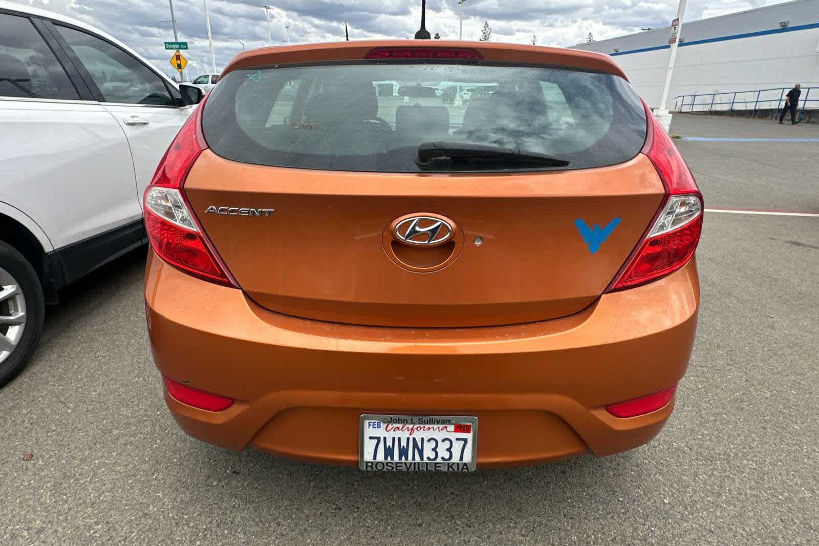 Thumbnail: 2017 Hyundai Accent - 5