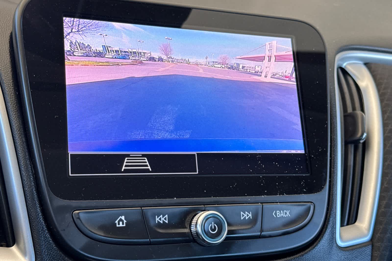 Thumbnail: 2023 Chevrolet Malibu - 20