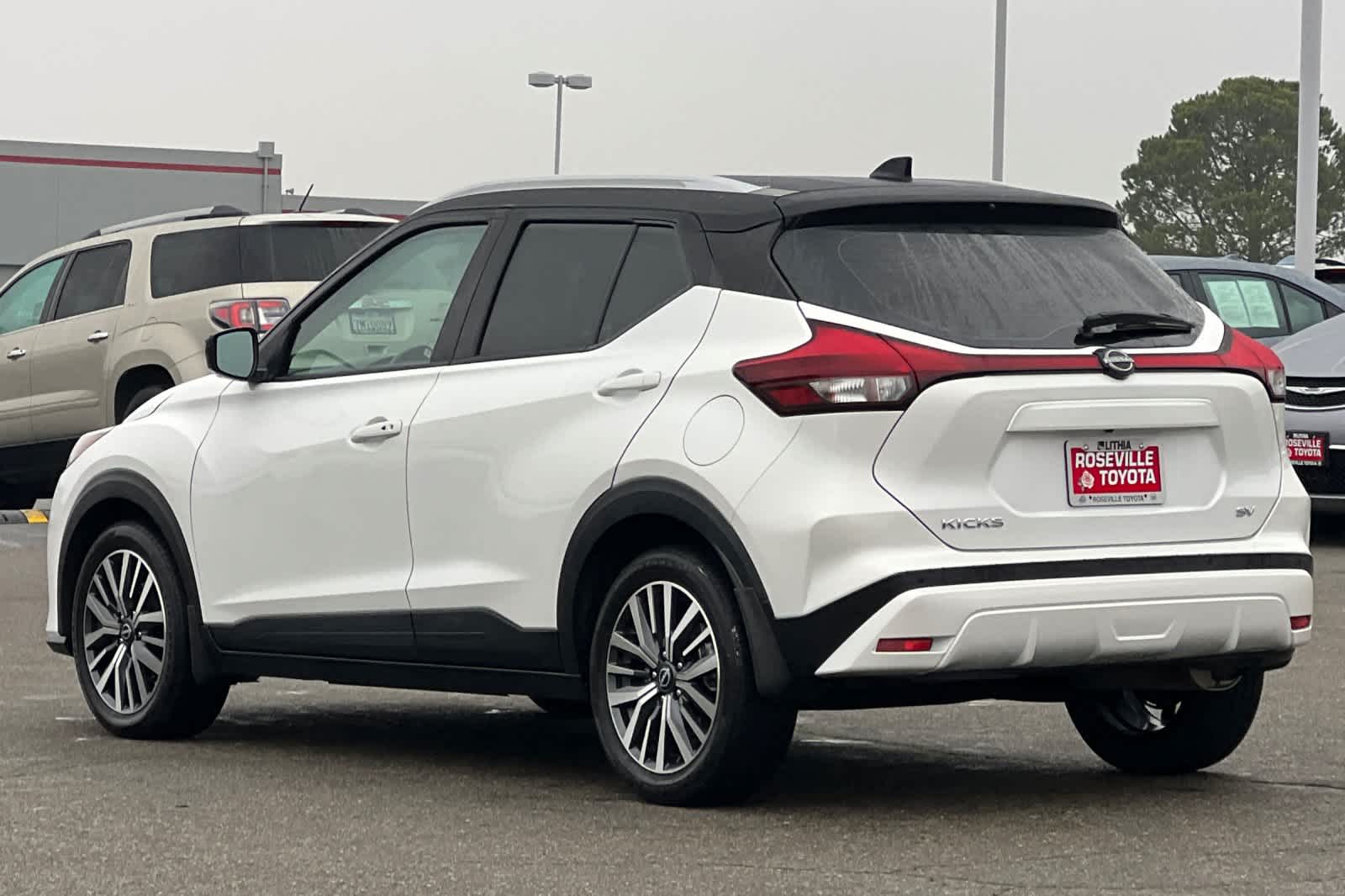 Thumbnail: 2023 Nissan Kicks - 7