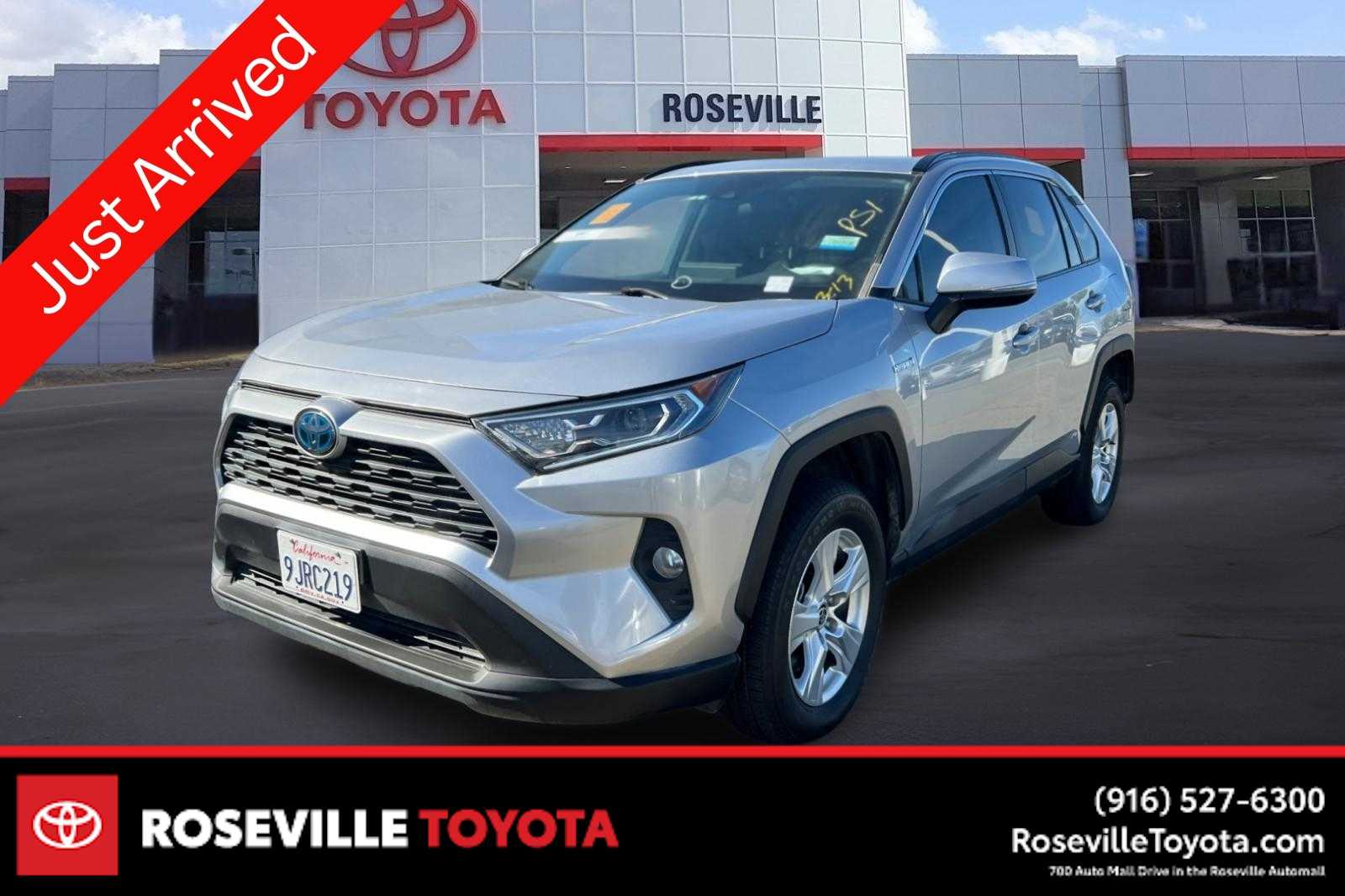 Thumbnail: 2021 Toyota RAV4 - 1
