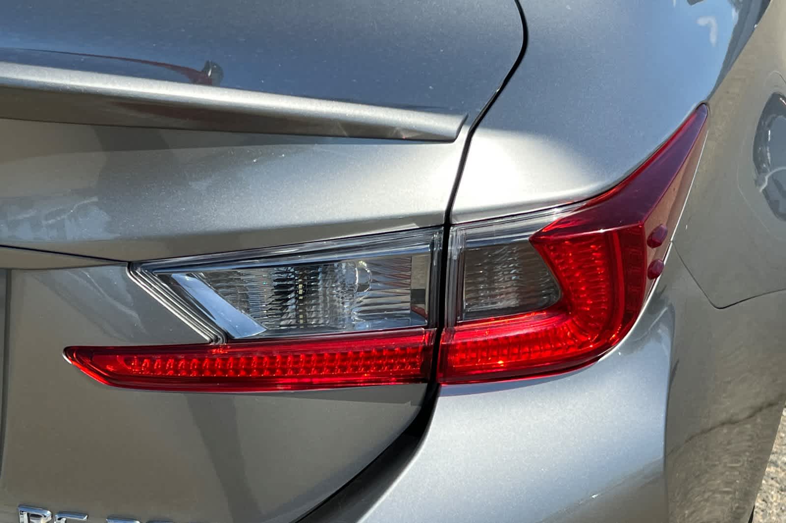 Thumbnail: 2017 Lexus RC - 18