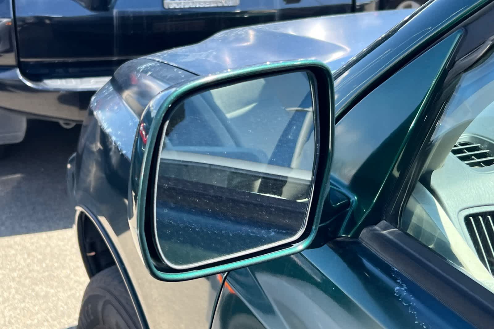 Thumbnail: 2001 Toyota Highlander - 8